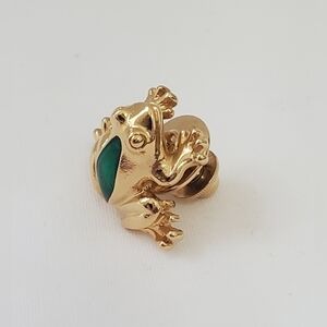 Vintage 80's Avon Gold Tone And Faux Emerald Frog Pin/Brooch